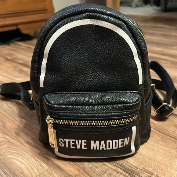 NWT STEVE MADDEN MINI BACKPACK SHOULDER BAG Steve Madden Women main image 4
